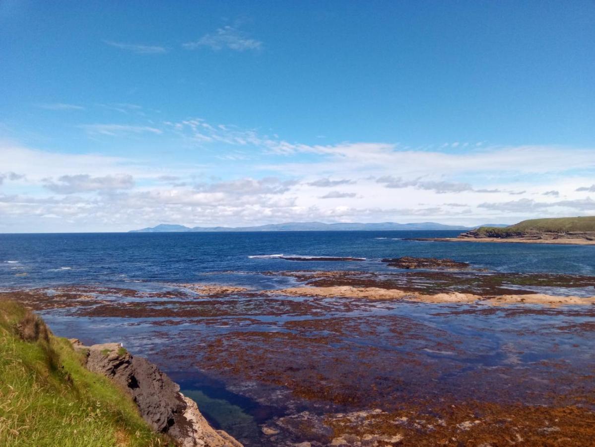 Beach Side Apartment Bundoran Bagian luar foto