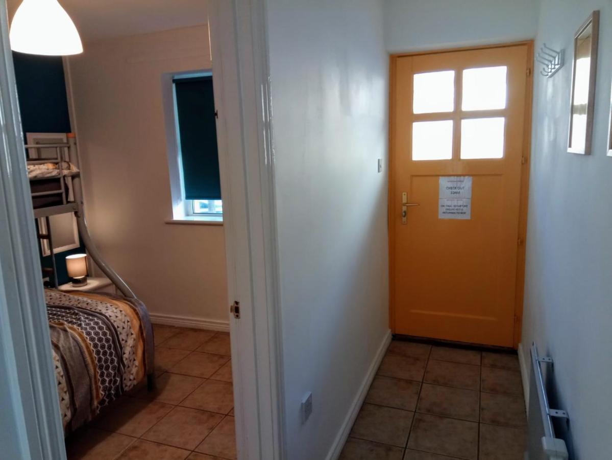 Beach Side Apartment Bundoran Bagian luar foto